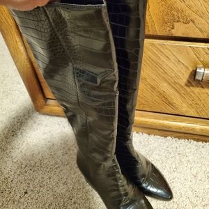 Knee high boot